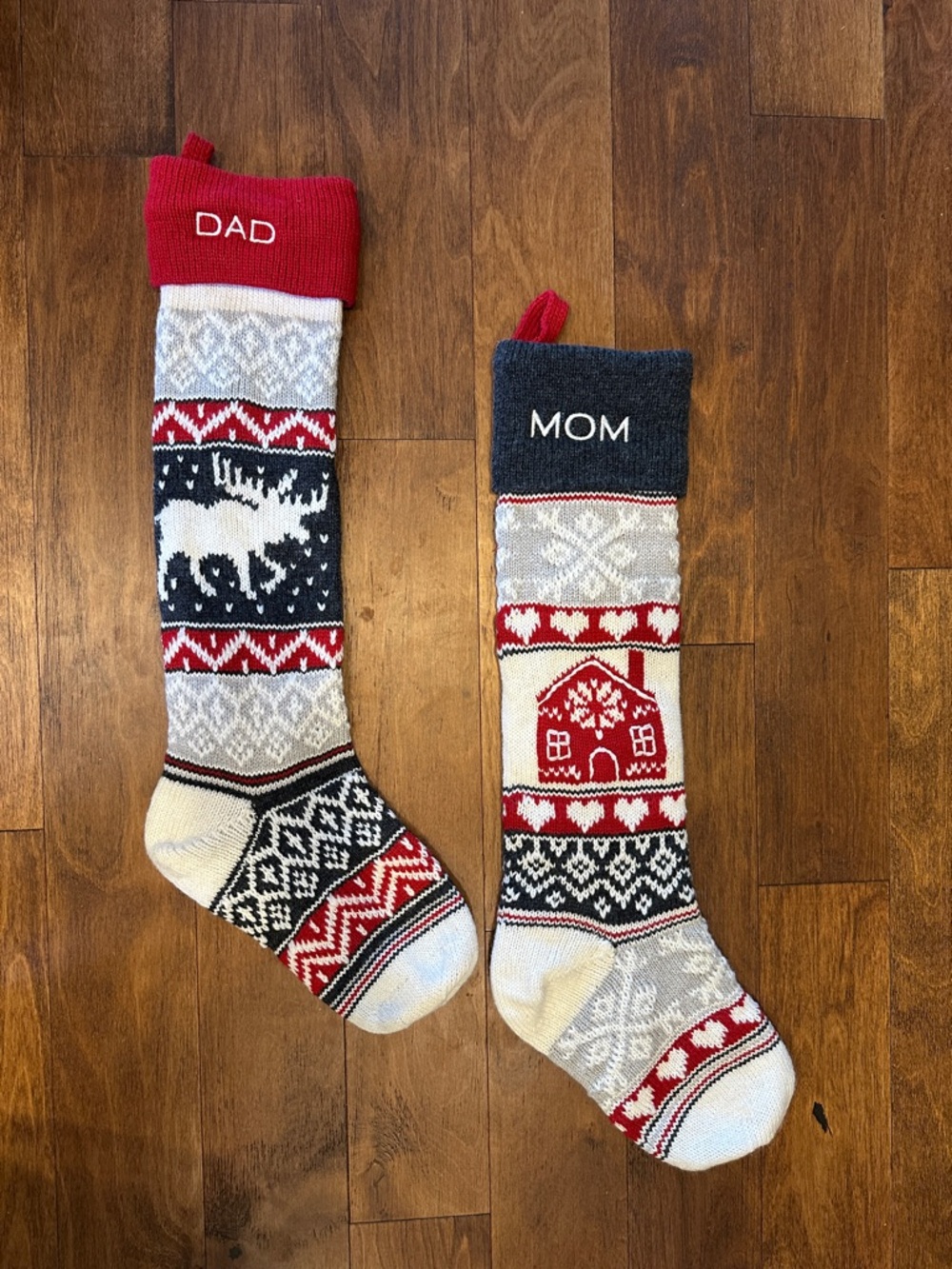 Pottery Barn Kids Christmas 'Dad' and 'Mom' Knit Stocking Set